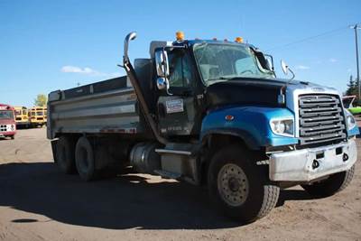 Freightliner 114SD Salvage Truck