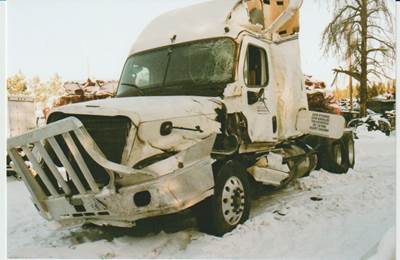Freightliner Cascadia Salvage Truck