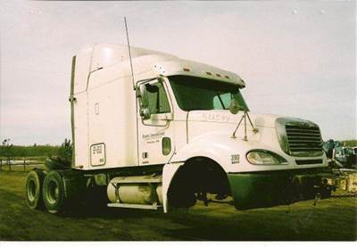 Freightliner Century Class 120 Salvage Truck