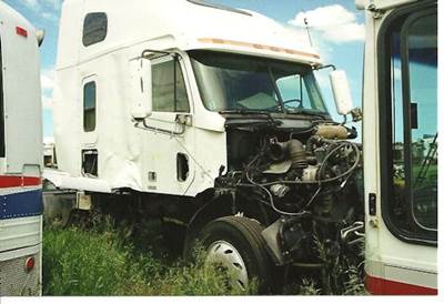 Freightliner Century Class 120 Salvage Truck