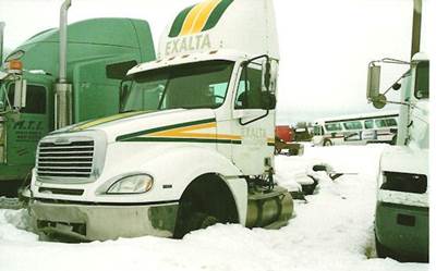 Freightliner Columbia 120 Salvage Truck
