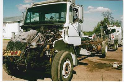 Freightliner FL112 Salvage Truck