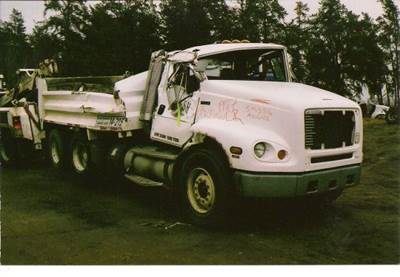 Freightliner FL112 Salvage Truck
