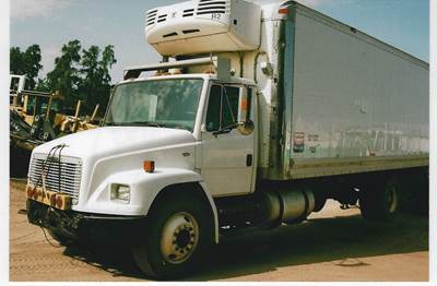 Freightliner FL70 Salvage Truck