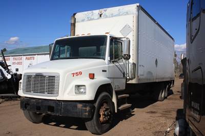 Freightliner FL70 Salvage Truck