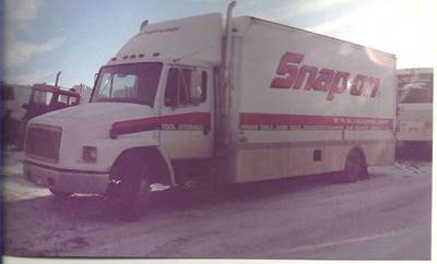 Freightliner FL80 Salvage Truck