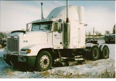 Freightliner FLD120 Salvage Truck