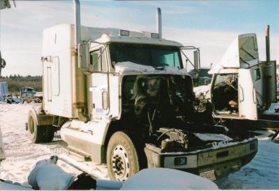 Freightliner FLD120 Salvage Truck