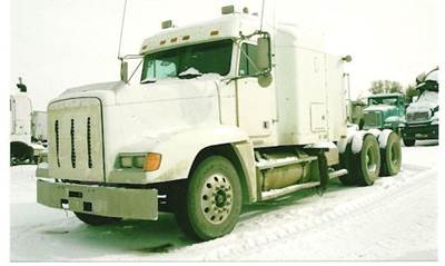Freightliner FLD120 Salvage Truck