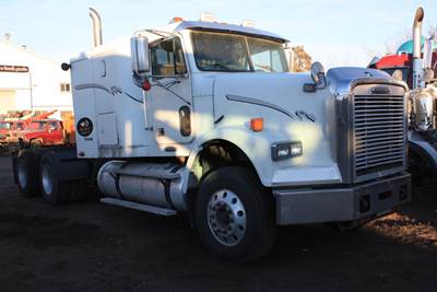 Freightliner Salvage Truck