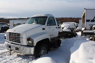 GMC C6500 Salvage Truck