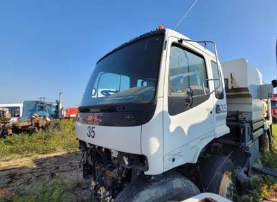 GMC T7500 Salvage Truck
