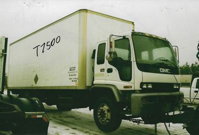 GMC T7500 Salvage Truck