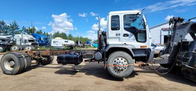 GMC T8500 Salvage Truck
