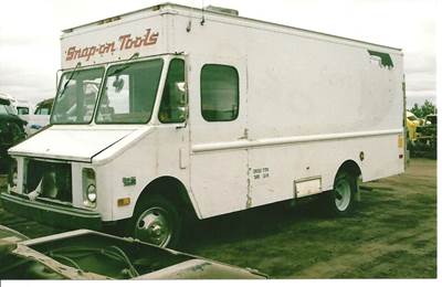 GM/Chev (HD) GMC VAN Salvage Truck