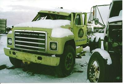 International 1900 Salvage Truck