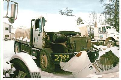 International 4300 Salvage Truck