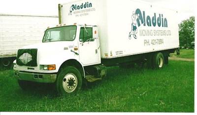 International 4700 Salvage Truck