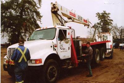 International 4900 Salvage Truck