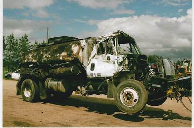 International 7300 Salvage Truck