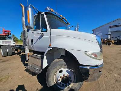 International DuraStar 4300 Salvage Truck
