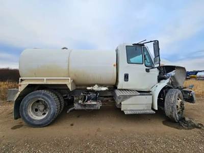 International DuraStar 4300 Salvage Truck