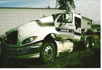 International ProStar Salvage Truck