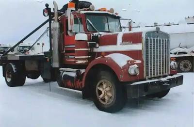 Kenworth LW924 Salvage Truck