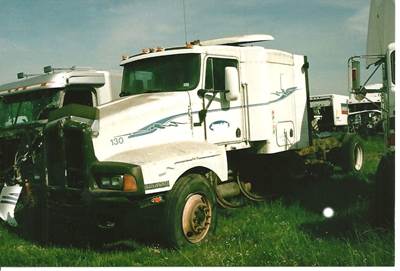Kenworth T600 Salvage Truck
