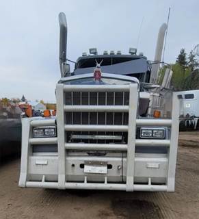 Kenworth W900 Salvage Truck