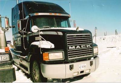 Mack CH613 Salvage Truck