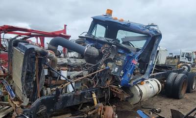 Mack CL713 Salvage Truck