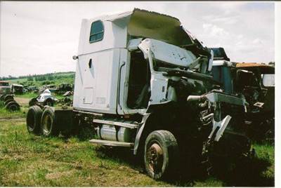 Mack Vision CX613 Salvage Truck