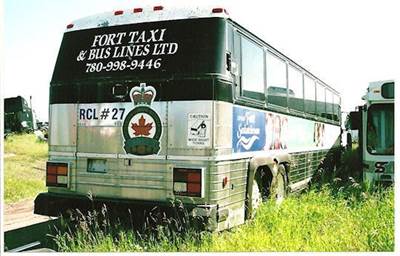 Motor Coach Industries (MCI) 102A3 Intercity Salvage Truck