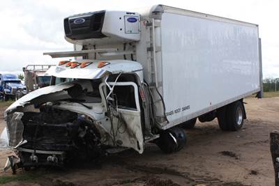 Peterbilt 337 Salvage Truck