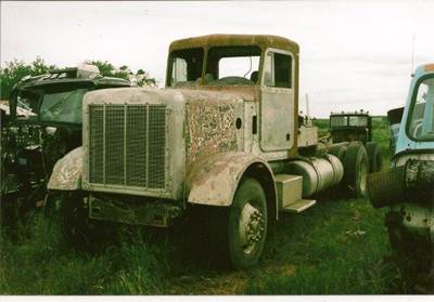 Peterbilt 359 Salvage Truck