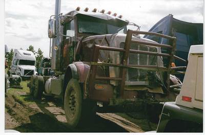 Peterbilt 365 Salvage Truck