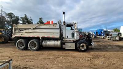 Peterbilt 367 Salvage Truck