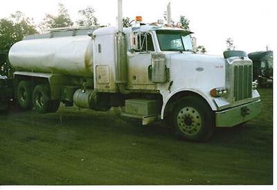 Peterbilt 378 Salvage Truck