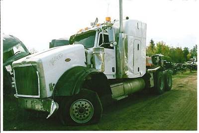 Peterbilt 378 Salvage Truck