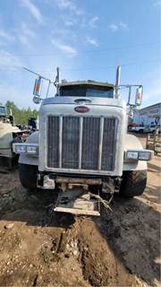 Peterbilt 378 Salvage Truck