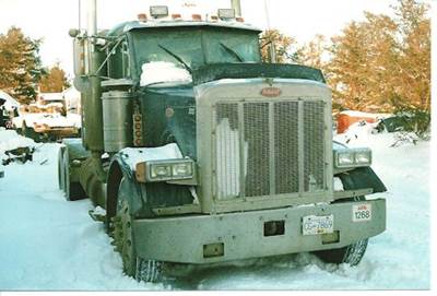 Peterbilt 379 Salvage Truck