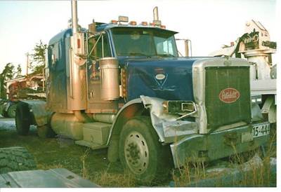 Peterbilt 379 Salvage Truck