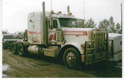 Peterbilt 379 Salvage Truck