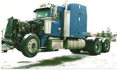 Peterbilt 379 Salvage Truck