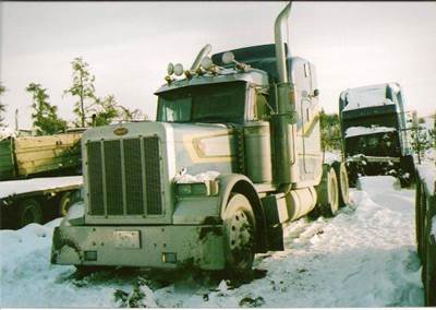 Peterbilt 379L Salvage Truck
