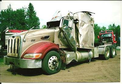 Peterbilt 386 Salvage Truck