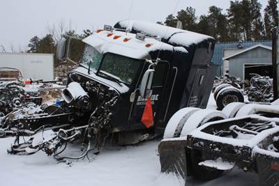 Peterbilt 386 Salvage Truck