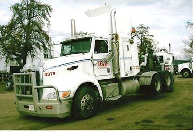 Peterbilt 386 Salvage Truck