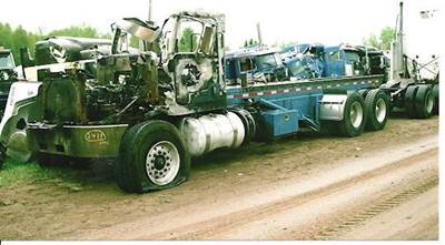 Peterbilt 387 Salvage Truck